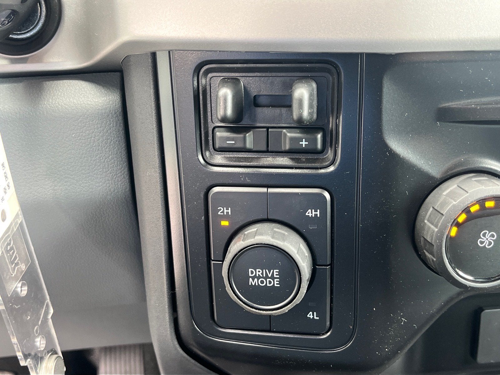 2026 Ford Super Duty F-550 DRW XLT