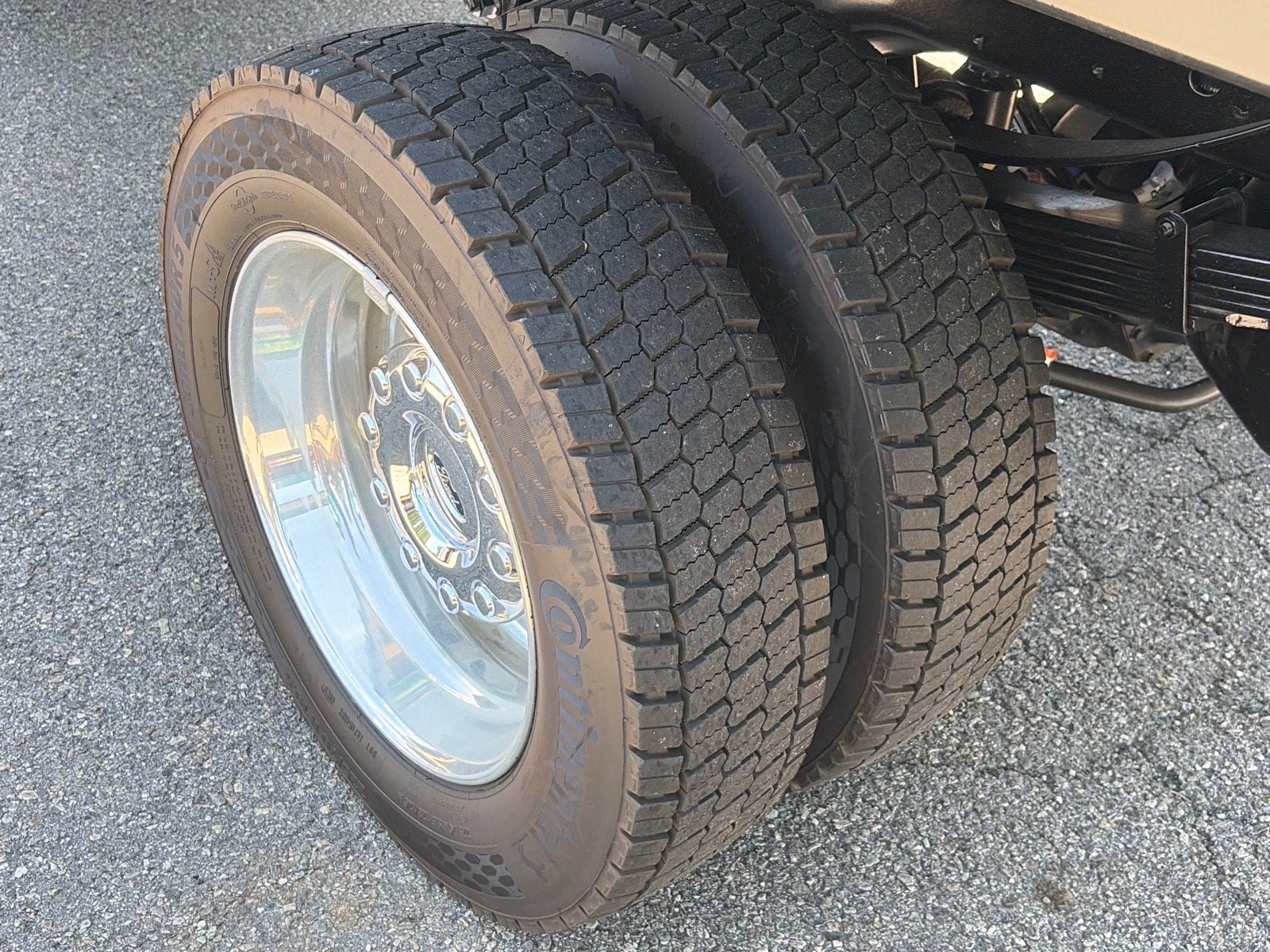 2026 Ford Super Duty F-550 DRW XLT