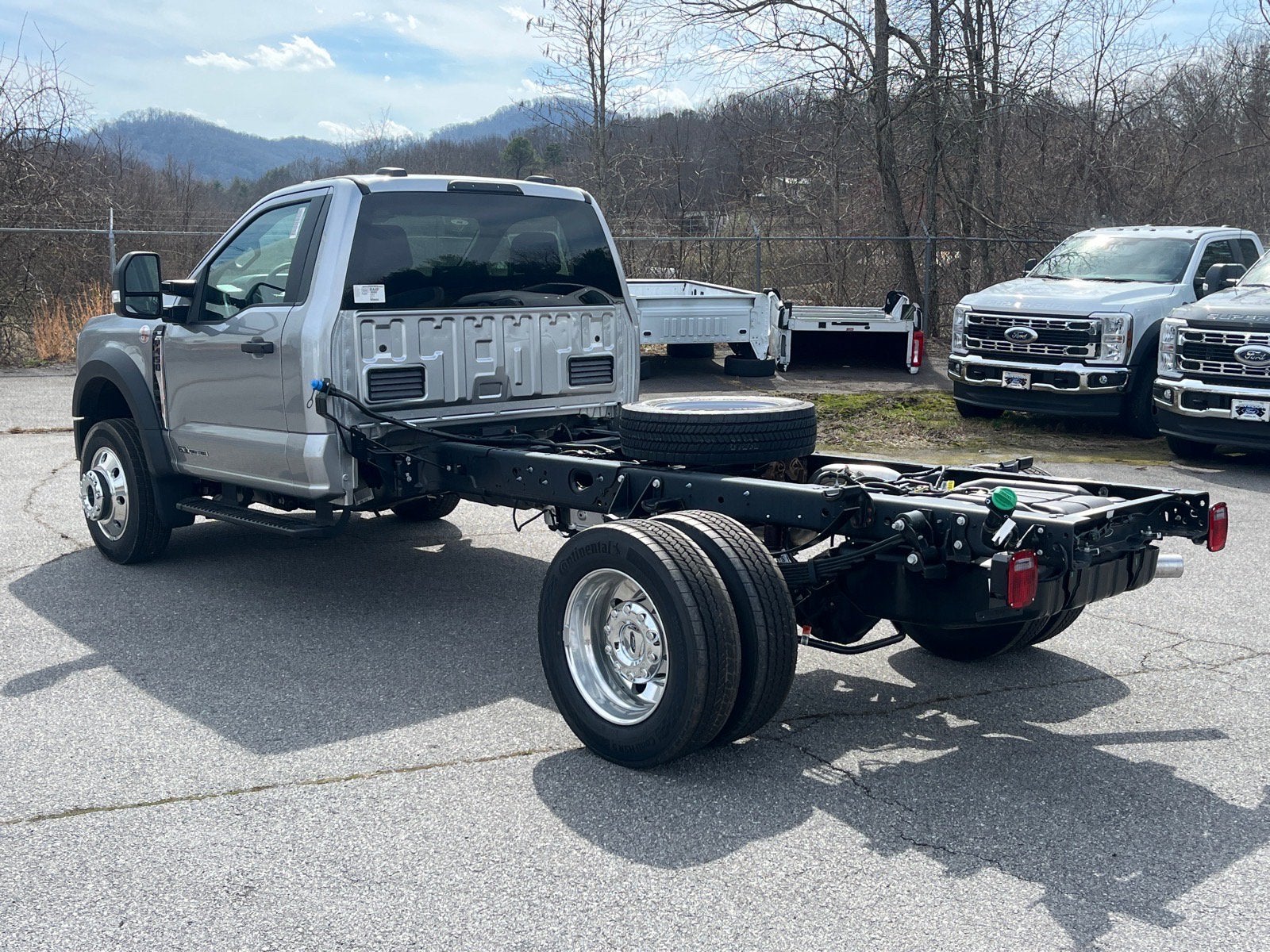 2026 Ford Super Duty F-450 DRW XLT