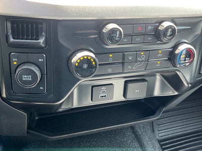 2025 Ford Super Duty F-550 DRW XL