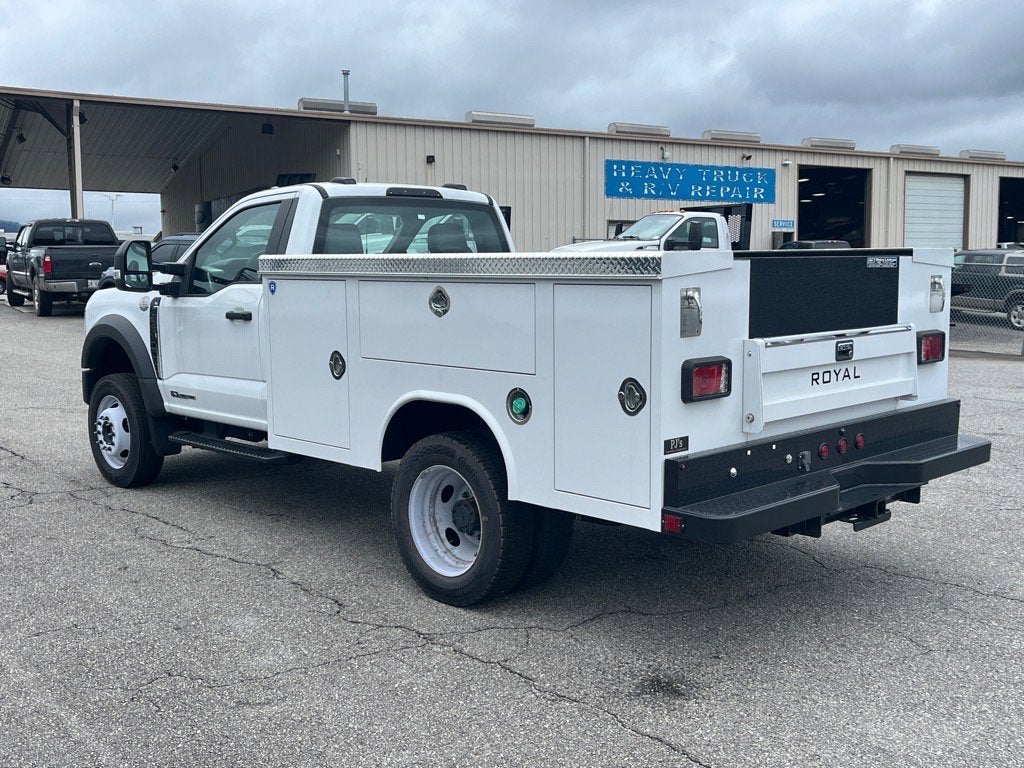 2024 Ford Super Duty F-550 DRW XL DRW