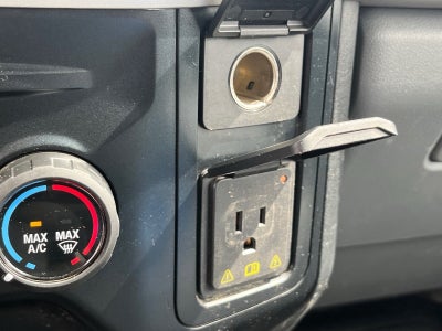 2023 Ford Super Duty F-550 DRW XLT DRW