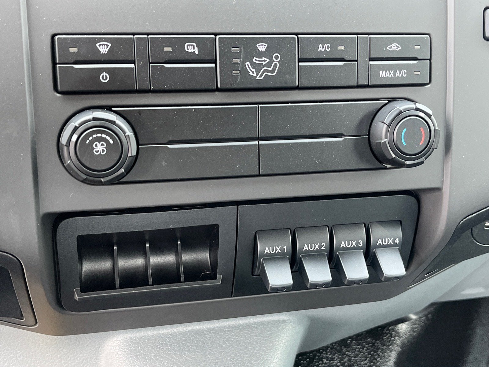 2026 Ford F-750SD Base