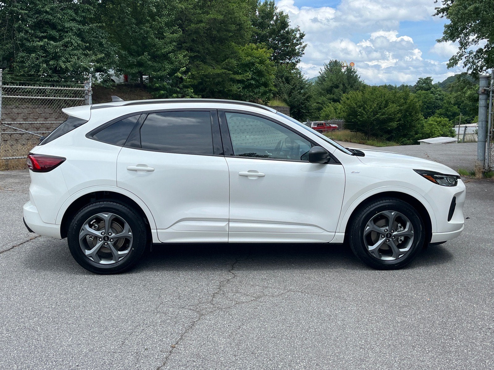 2024 Ford Escape ST-Line