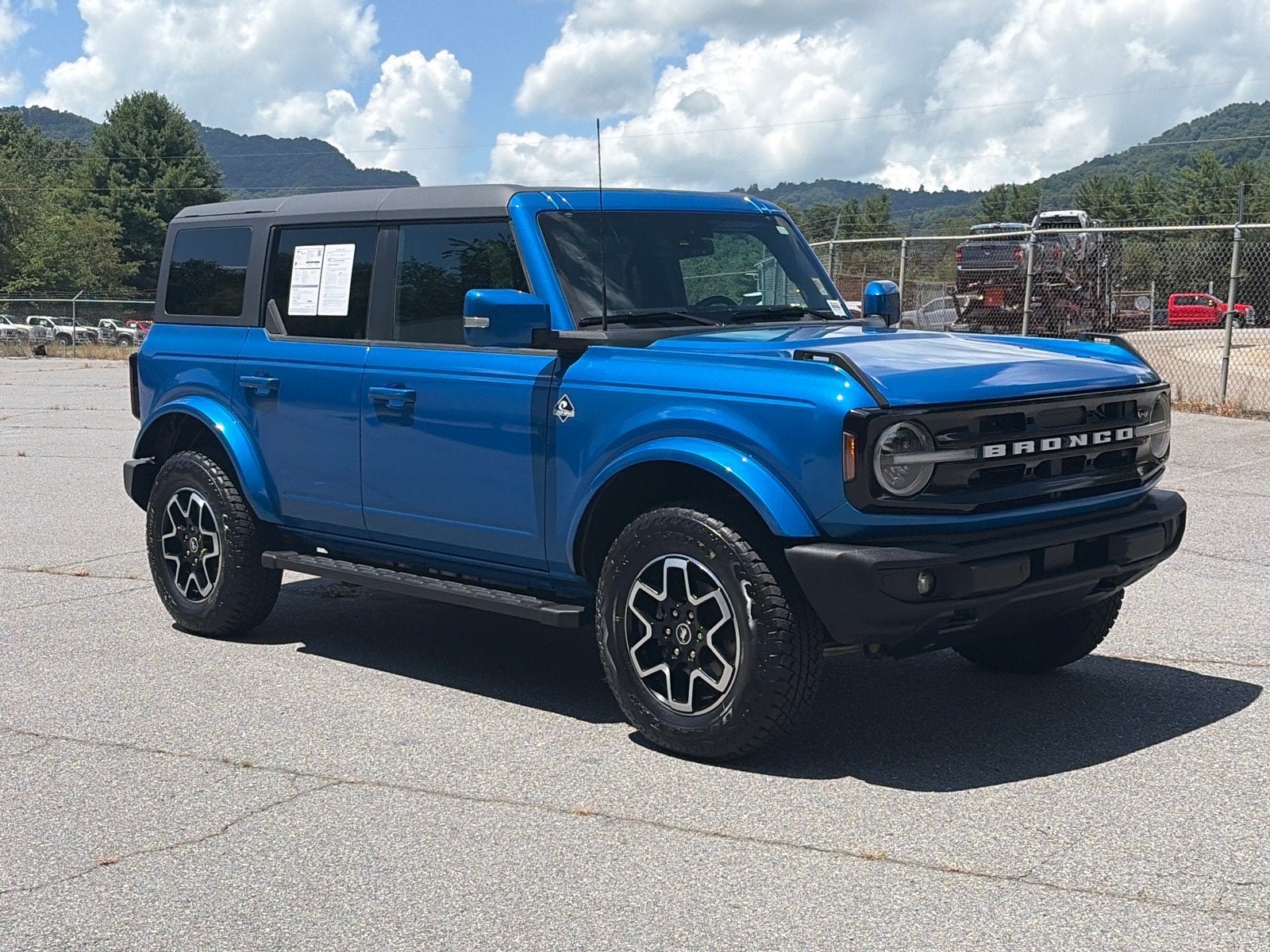 2023 Ford Bronco Outer Banks Advanced