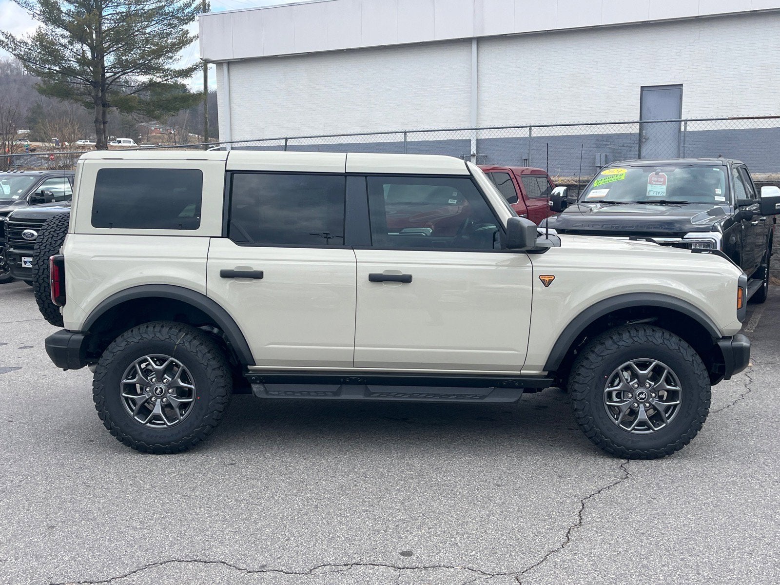 2025 Ford Bronco Badlands