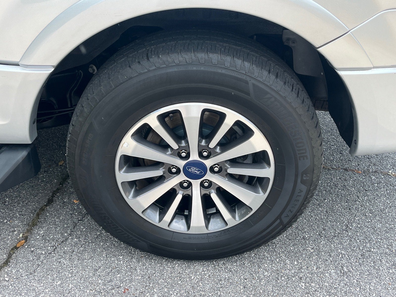 2017 Ford Expedition EL XLT