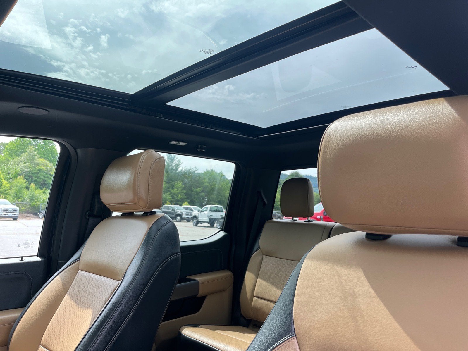 2025 Ford Super Duty F-250 SRW LARIAT