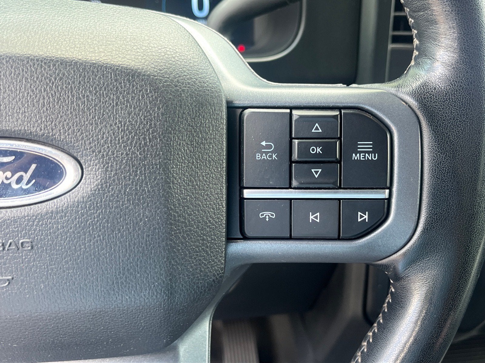 2024 Ford Super Duty F-350 SRW LARIAT