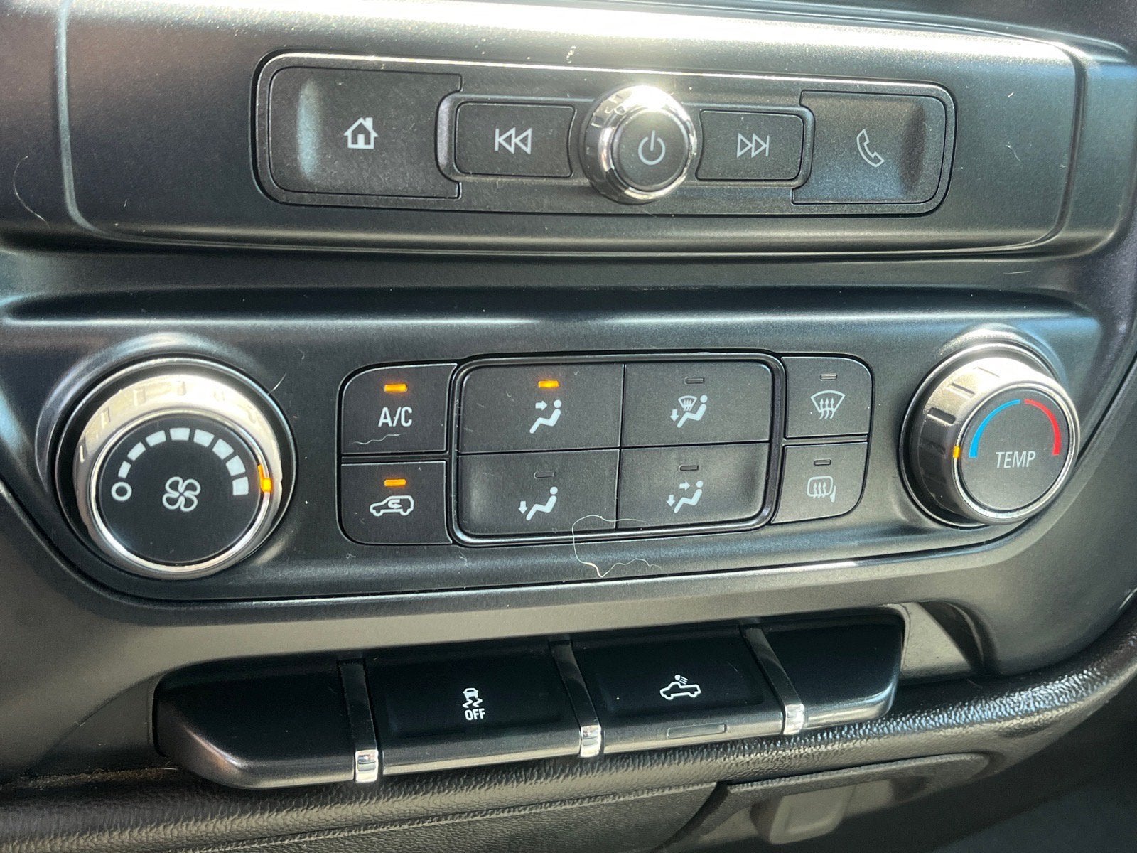 2019 Chevrolet Silverado 3500HD CC WT