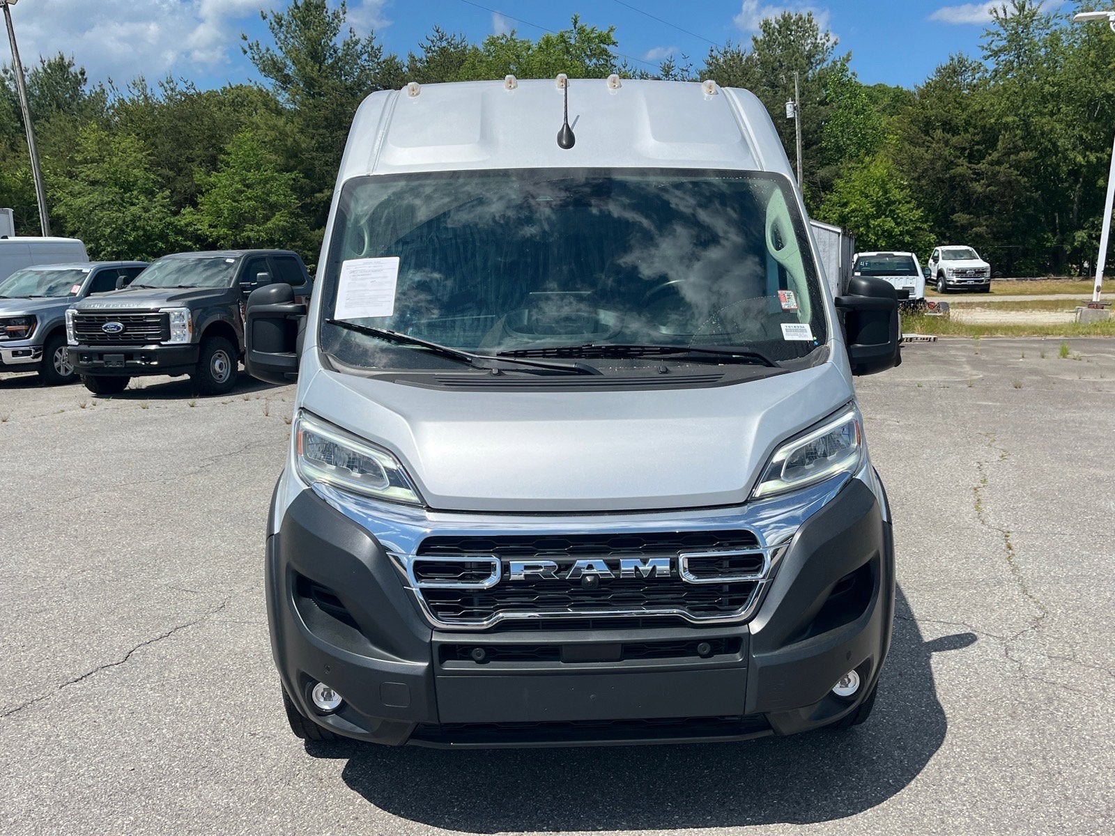 2024 RAM ProMaster Cargo Van SLT+