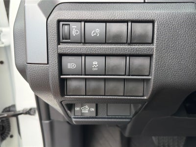 2026 Toyota Tacoma 4WD SR5