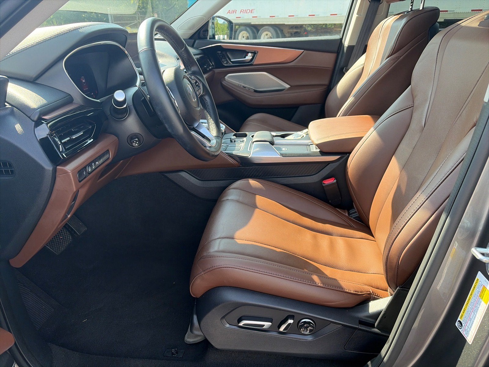 2023 Acura MDX w/Technology Package
