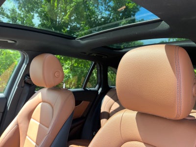 2021 Mercedes-Benz GLC GLC 300