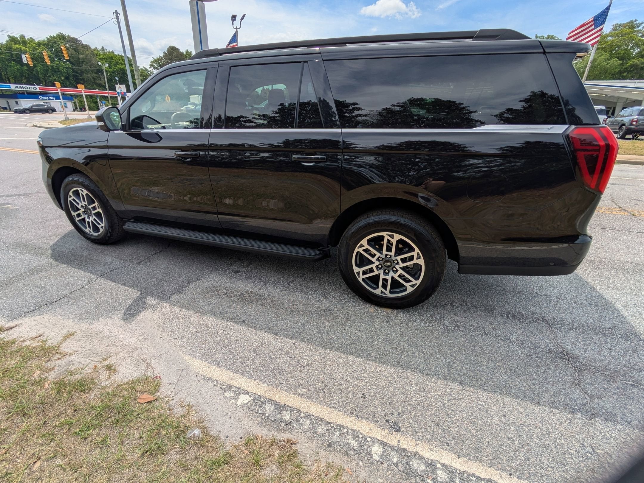 2025 Ford Expedition Max Active