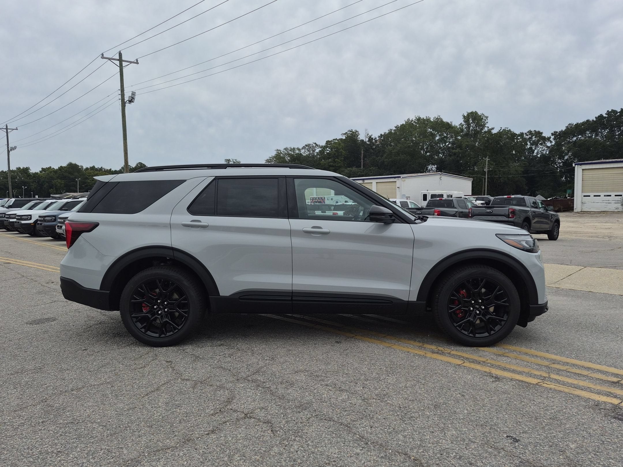2027 Ford Explorer ST
