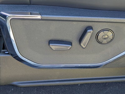 2025 Ford Super Duty F-250 SRW F-250® Platinum®