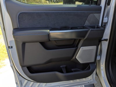 2025 Ford Super Duty F-250 SRW F-250® Platinum®