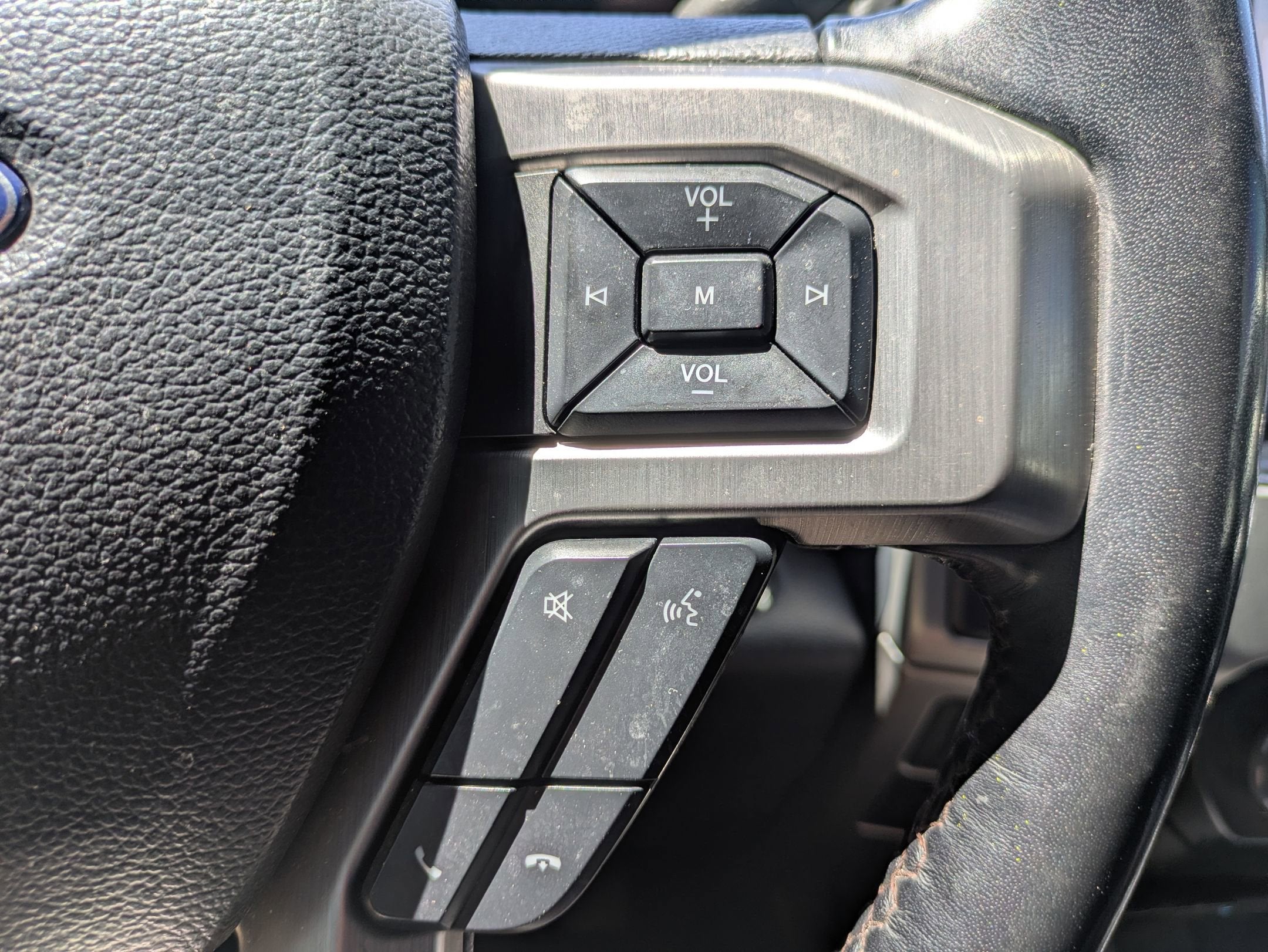 2022 Ford Super Duty F-350 SRW Platinum