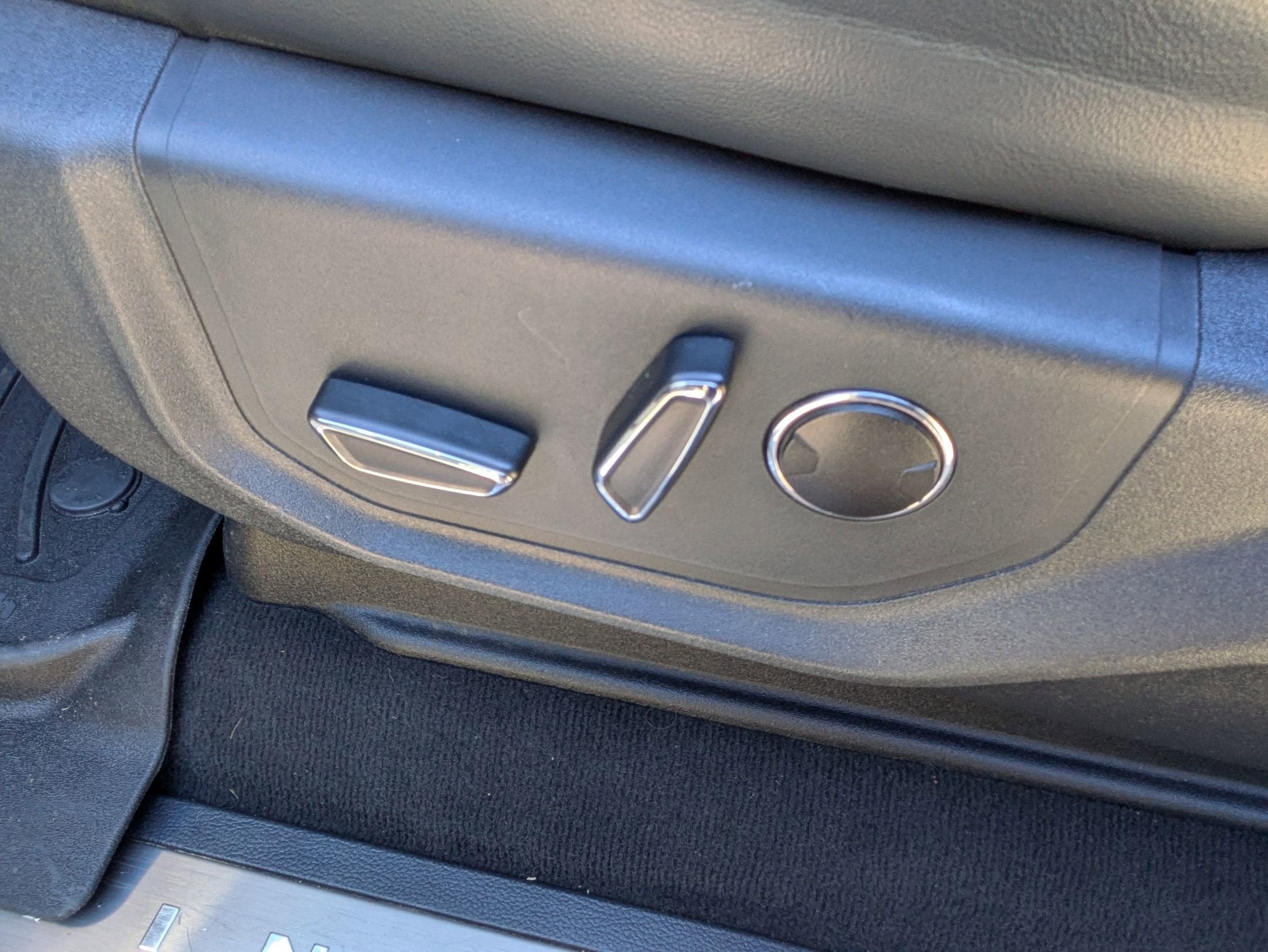 2022 Ford Super Duty F-350 SRW Platinum