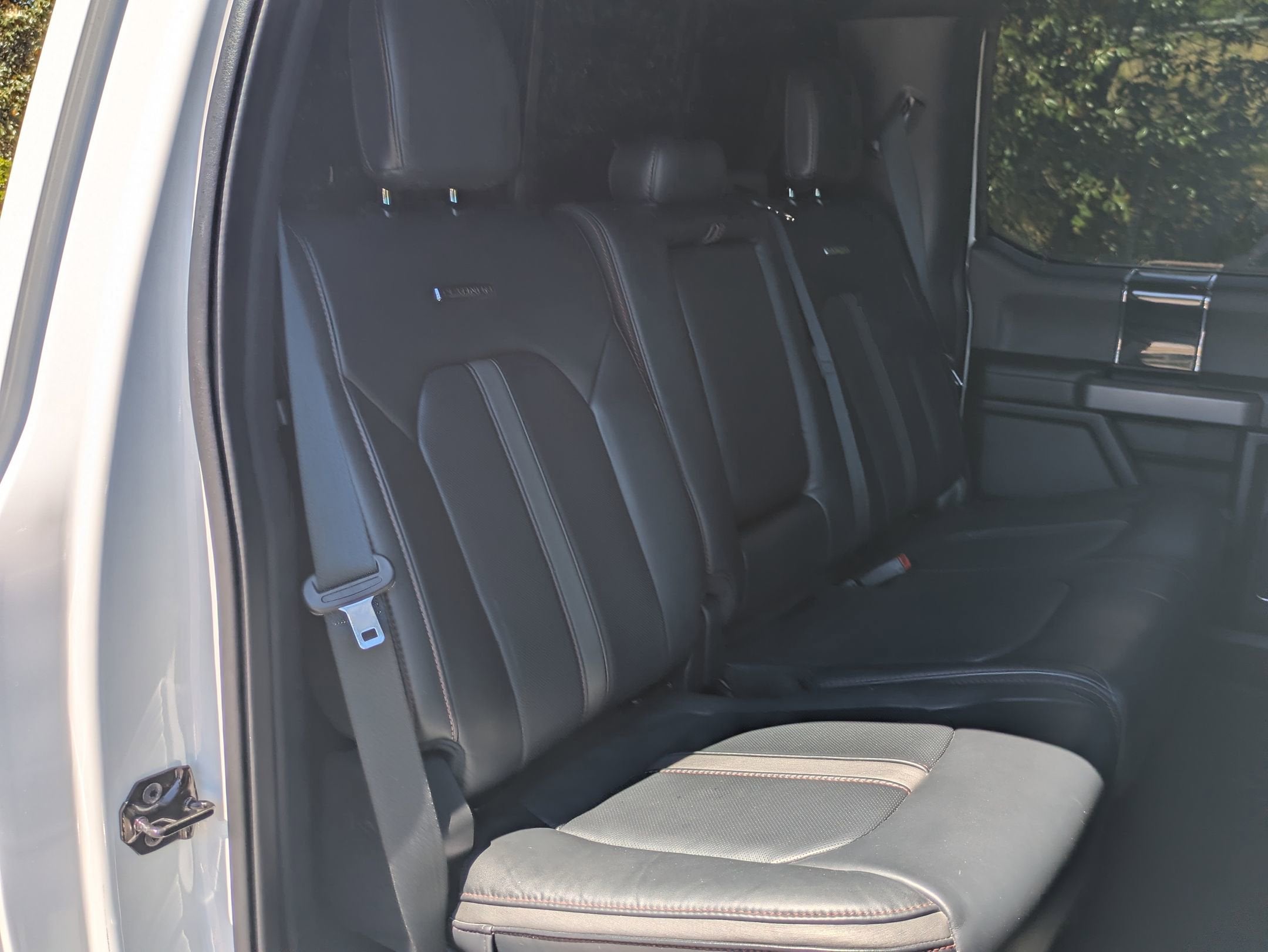 2022 Ford Super Duty F-350 SRW Platinum