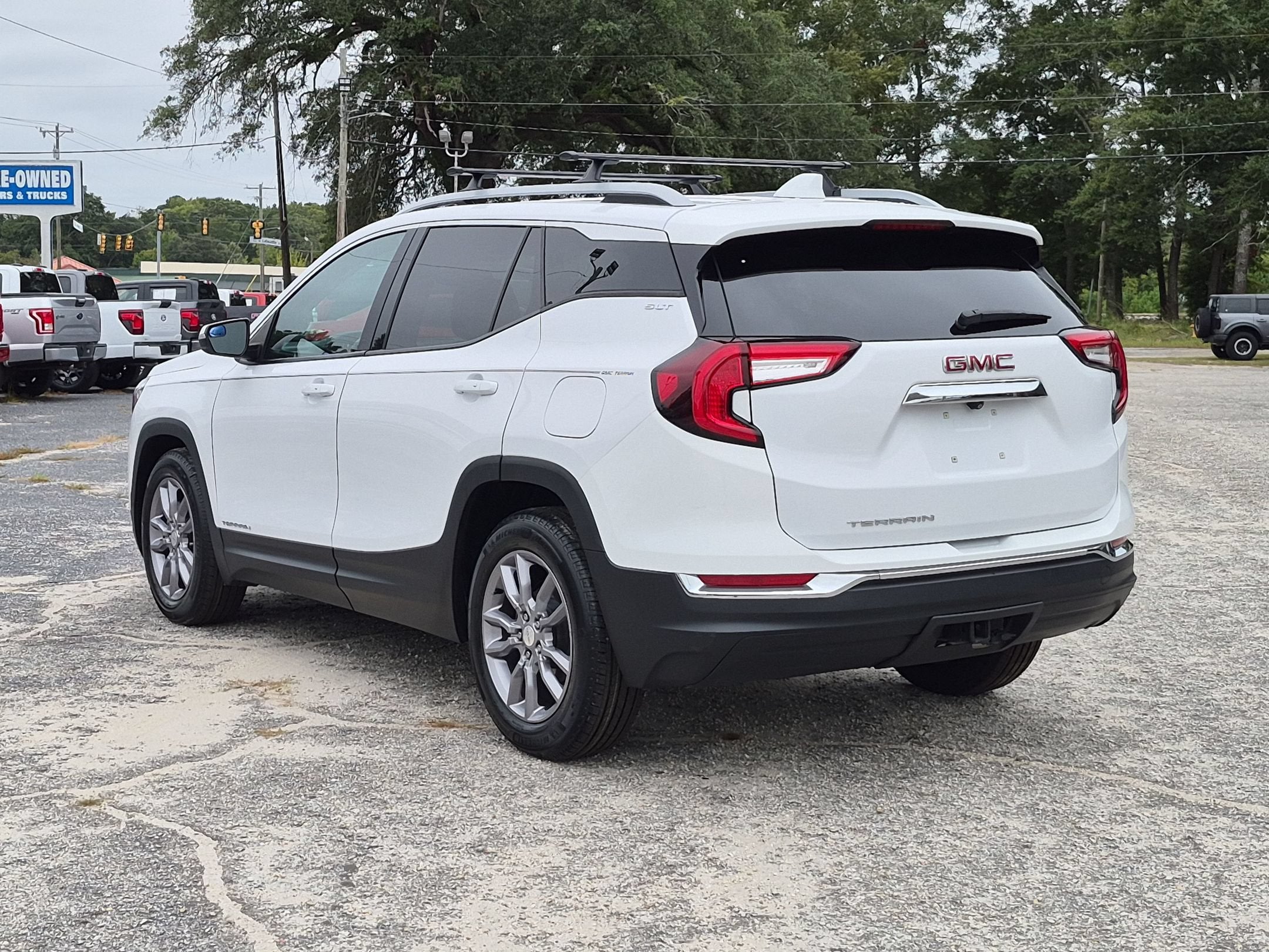 2022 GMC Terrain SLT