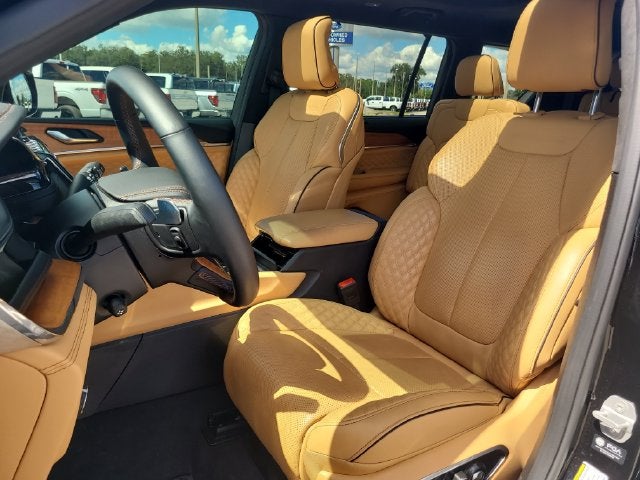 2025 Jeep Grand Cherokee L Summit