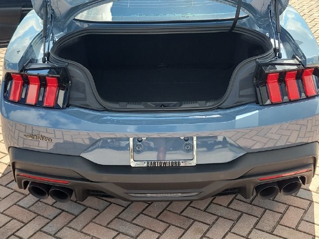 2025 Ford Mustang Dark Horse