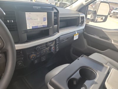 2027 Ford F-450SD XL 4WD CREW CAB DRW