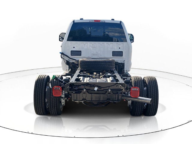 2027 Ford F-450SD XL 4WD CREW CAB DRW