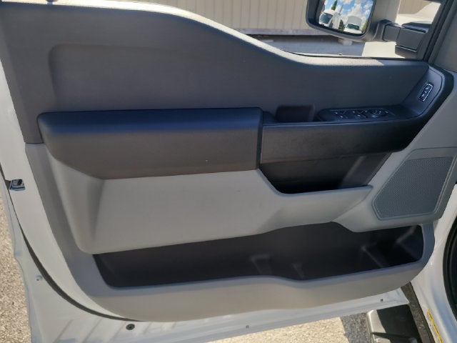 2027 Ford F-450SD XL 4WD CREW CAB DRW