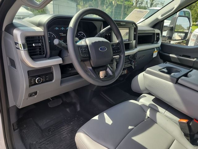 2026 Ford F-350SD XL 4WD CREW CAB DRW