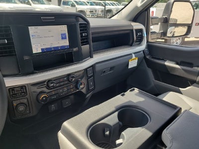 2027 Ford F-350SD 4WD CREW CAB DRW