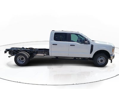 2027 Ford F-350SD 4WD CREW CAB DRW