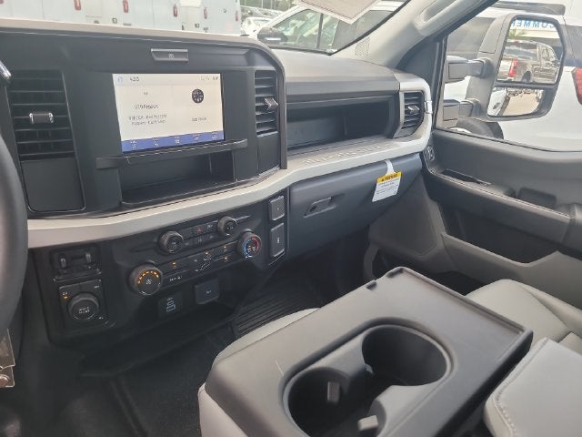 2027 Ford F-350SD XL DRW 4WD