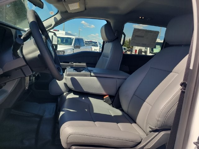 2027 Ford F-550SD XL DRW