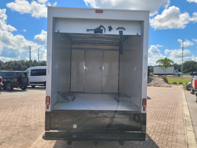 2025 Ford E-350SD Base Cutaway