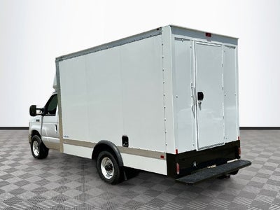 2025 Ford E-350SD Base Cutaway