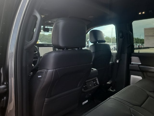 2027 Ford F-250SD Platinum 4WD CREW CAB