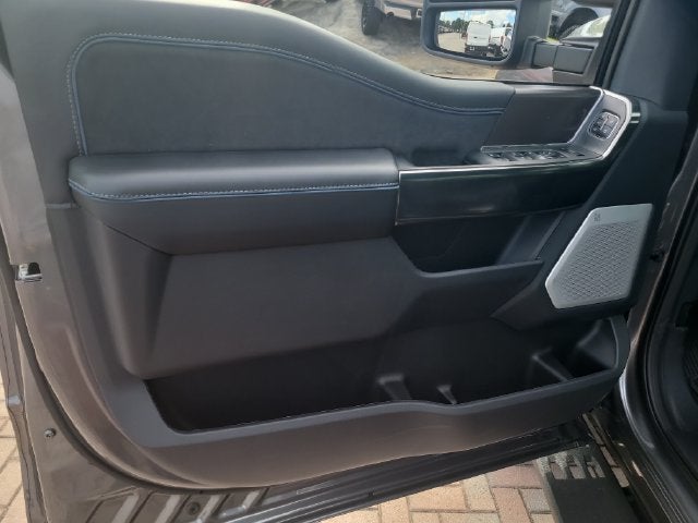2027 Ford F-250SD Platinum 4WD CREW CAB