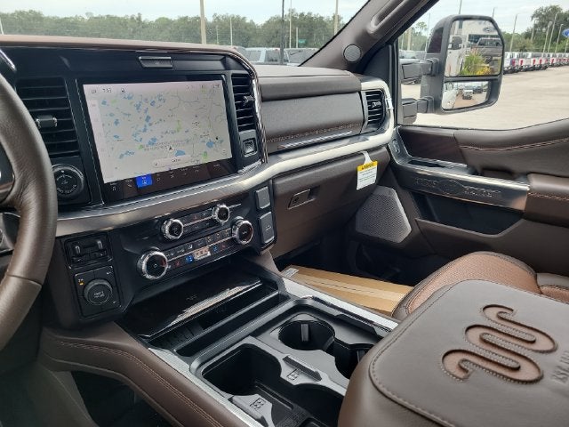 2027 Ford F-250SD King Ranch 4WD CREW CAB