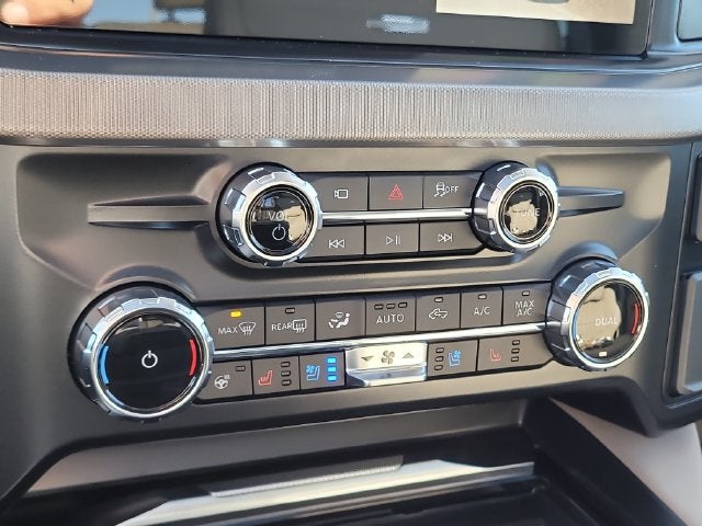 2027 Ford F-250SD Platinum 4WD CREW CAB