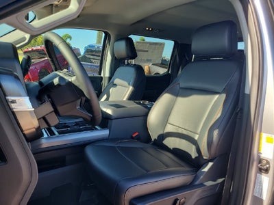 2027 Ford F-250SD Lariat 4WD CREW CAB