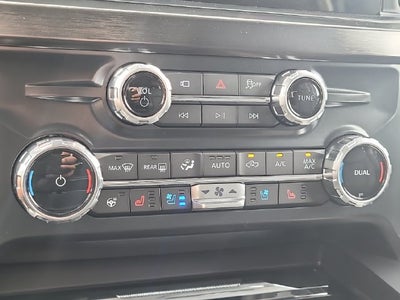 2026 Ford F-350SD Lariat DRW 4WD CREW CAB