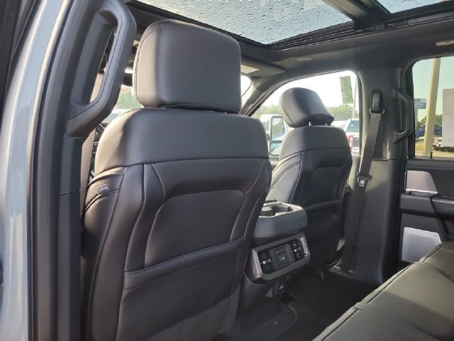 2026 Ford F-350SD Platinum DRW 4WD CREW CAB