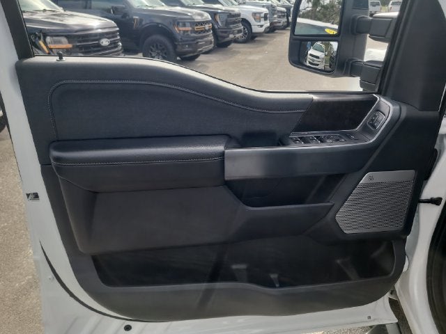 2024 Ford F-350SD Lariat