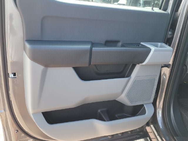 2027 Ford F-450SD XL 4WD CREW CAB DRW