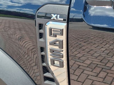 2026 Ford F-450SD XL 4WD CREW CAB DRW