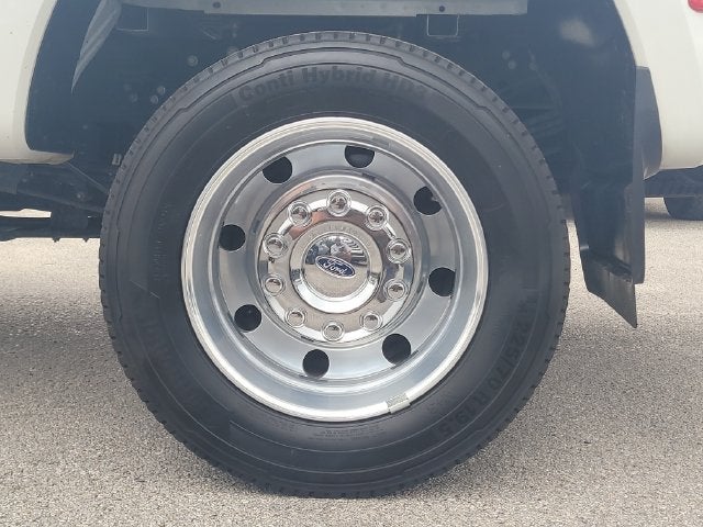 2022 Ford F-450SD Platinum