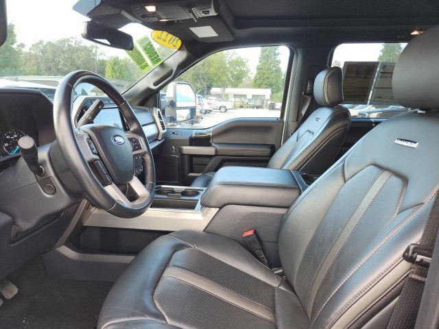 2022 Ford F-450SD Platinum
